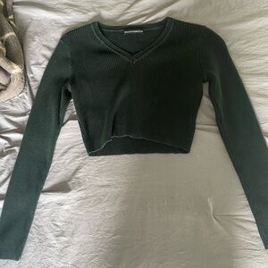 cropped, brandy melville long sleeve